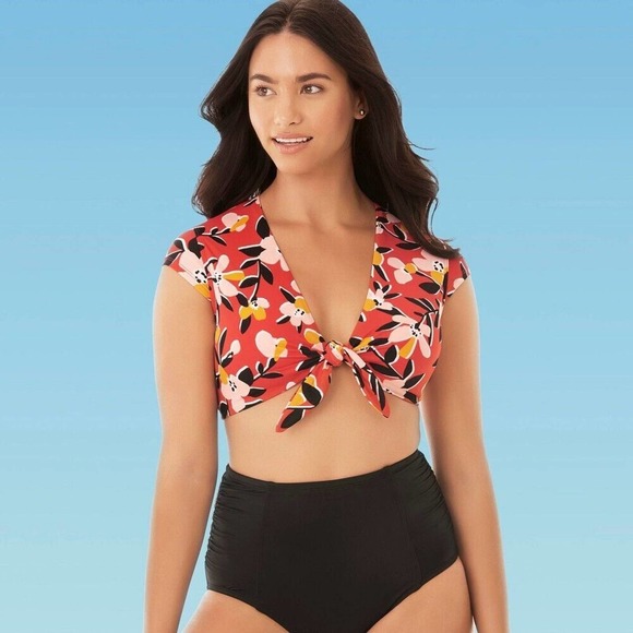 Beach Betty Other - Beach Betty Bikini Top Tie Front Cups Floral Red Size M Cap Sleeve Miracle Brand
